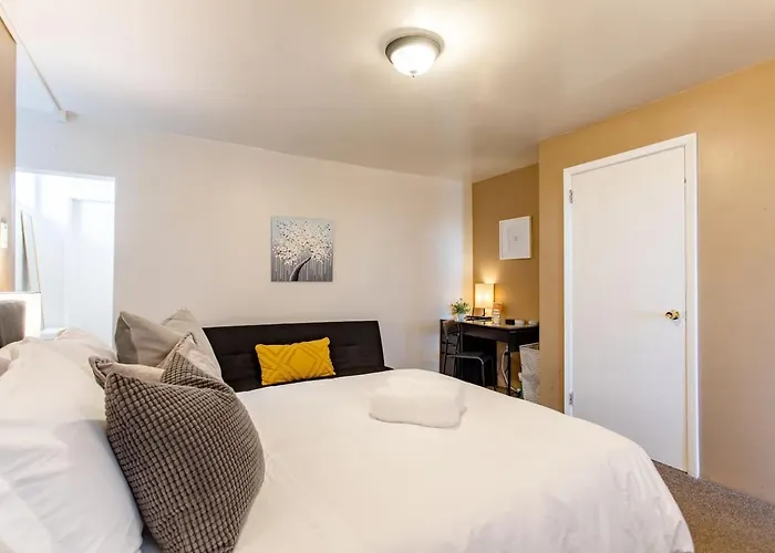 Apartment Spacious W Million Dollar Views Pittsburgh